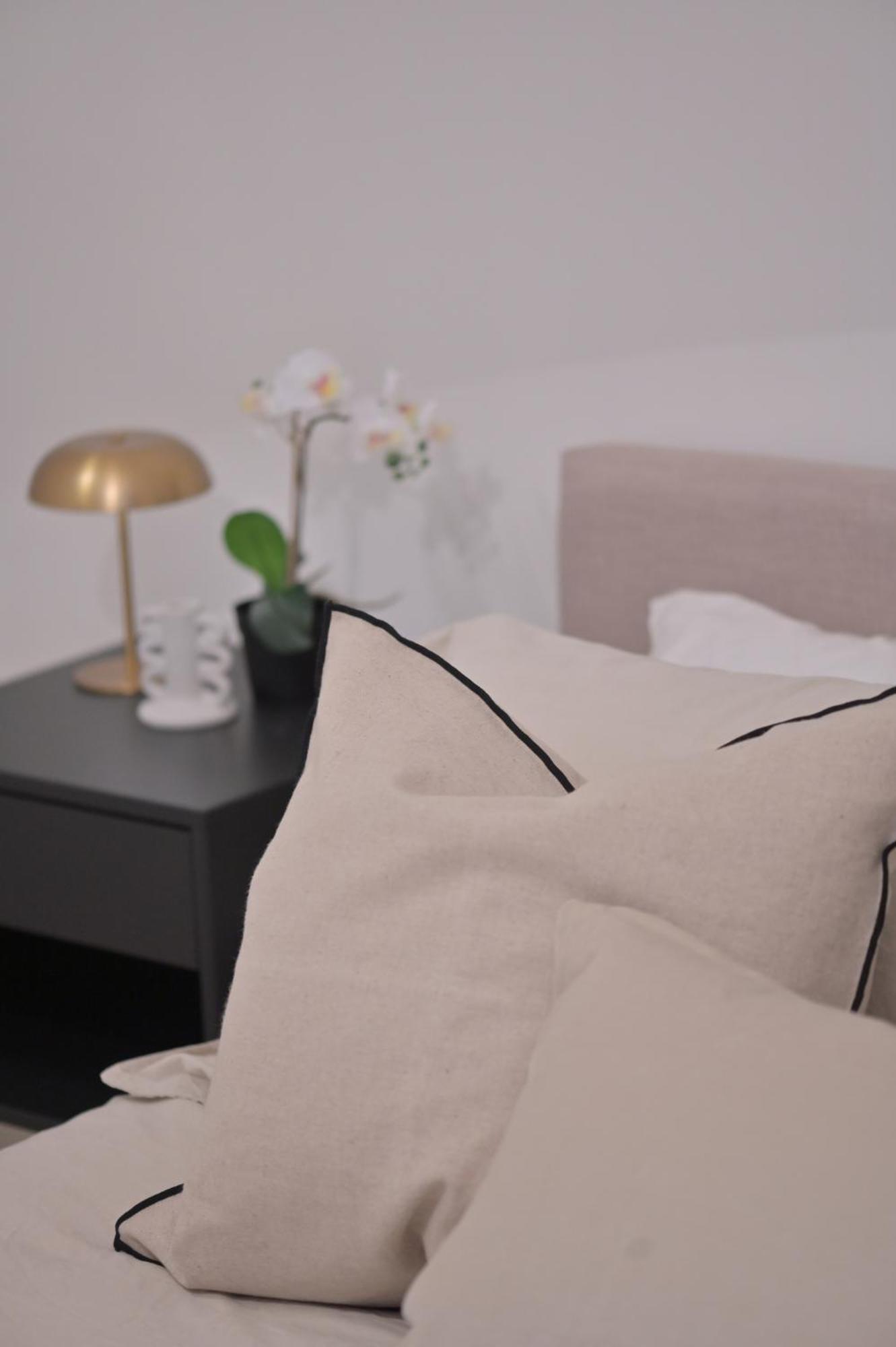 Mediterranea Home Napoli Buitenkant foto